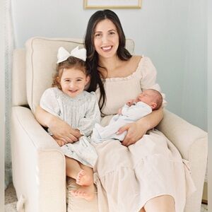 Meet your Posher, Hillary